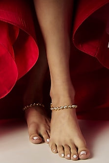 Gold Finish Kundan Polki Temple Payals (Set Of 2)