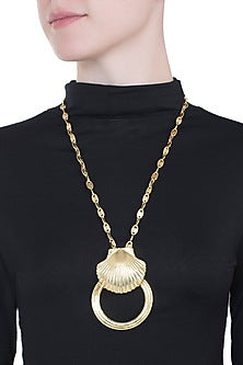 Gold plated shell hoop necklace