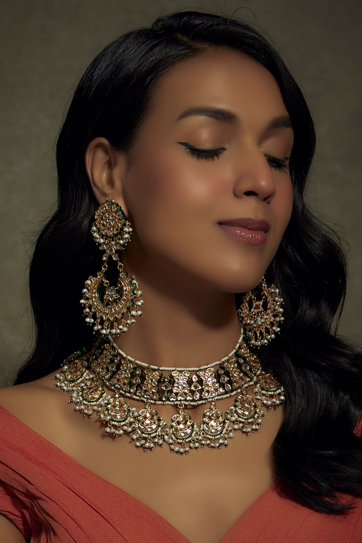 Gold Finish Kundan Polki Choker Necklace Set