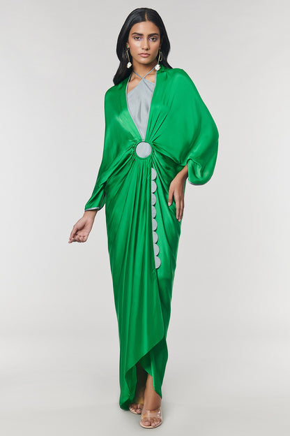 Green Scalloped Detailed Ring Gown