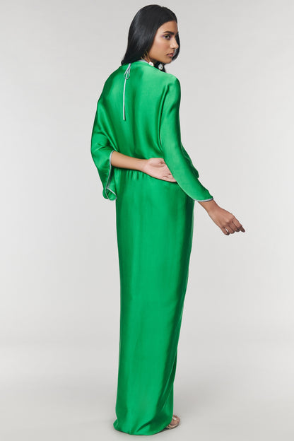 Green Scalloped Detailed Ring Gown