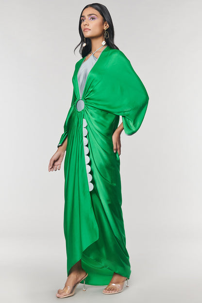 Green Scalloped Detailed Ring Gown