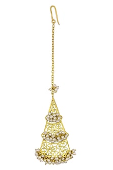 Gold plated triangular filigree motif maang tikka