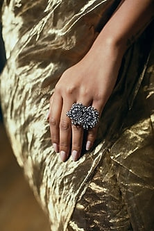 Black Rhodium Finish Song of Metal Ring