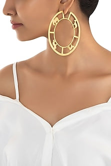 Gold plated bayo hoop earrings